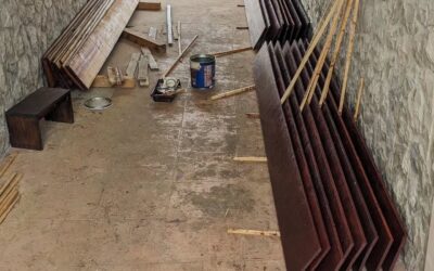 Second coat of varnish done for the last coop roof cladding.