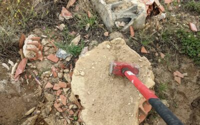 Breaking up and carrying off rubble left in #zone2 (close to #zone1) after the earthworks. It used to be part of two access hatches for a geothermal heat pump, and now it’s in the way of regenerating soil in the area and making room for animal housing.